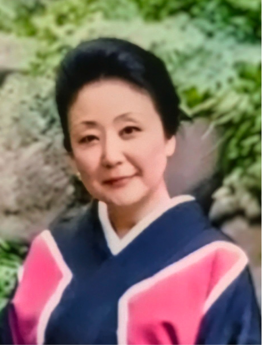 愛乃白菊